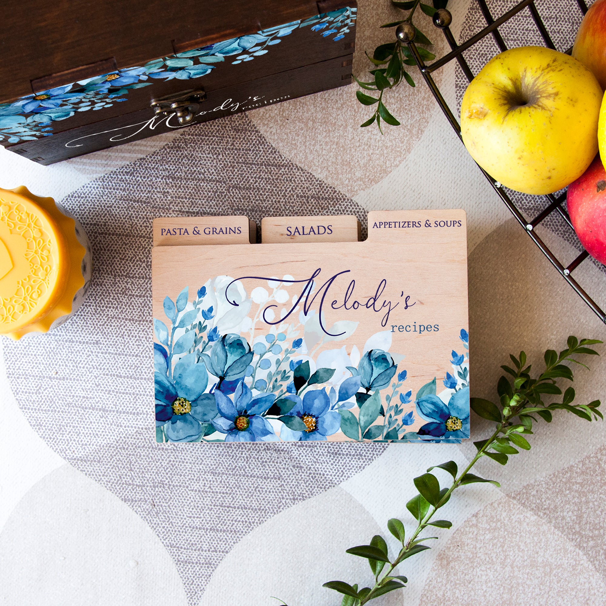 Personalized Recipe Box with Floral Dividers - Christmas Gift for Mom