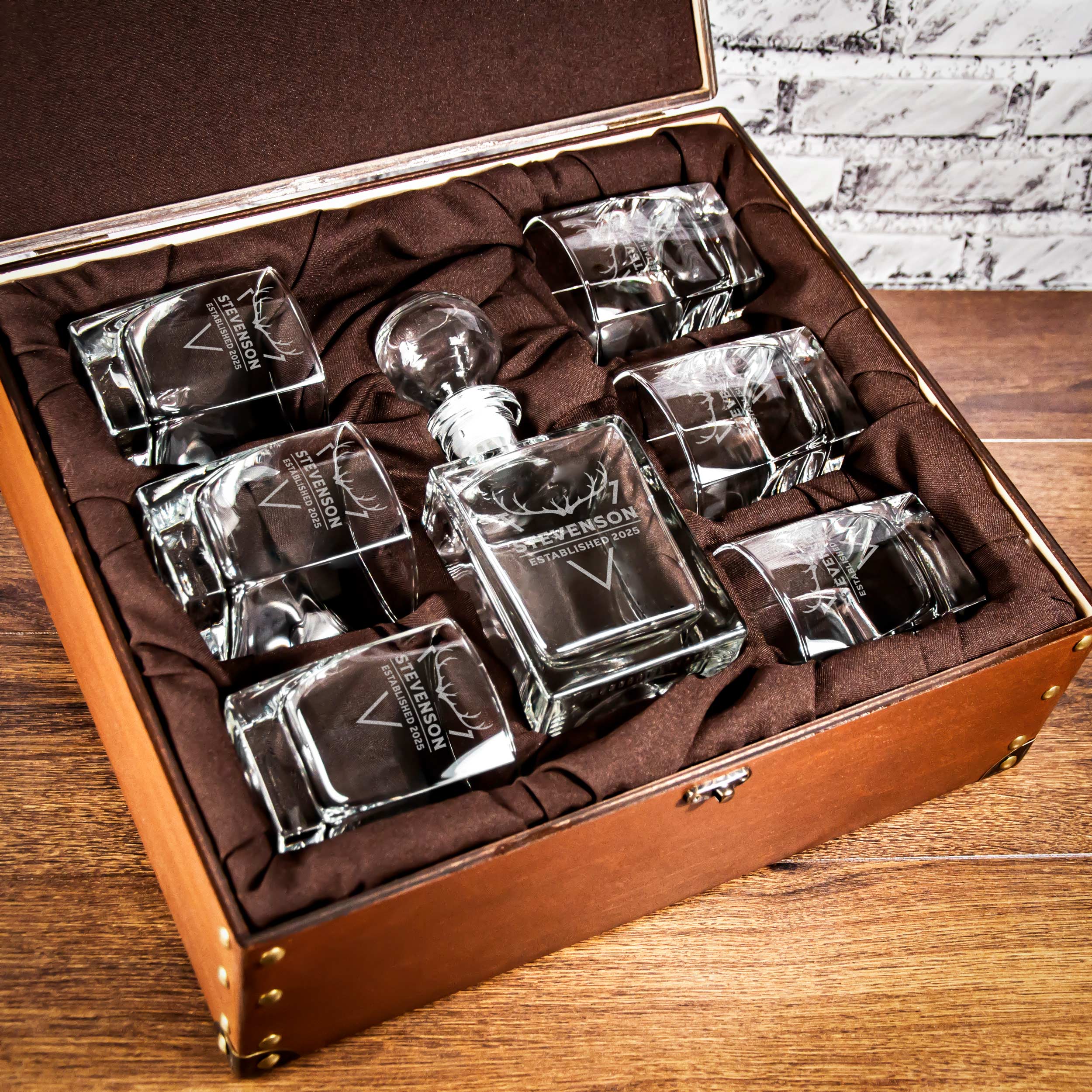 Personalized Gift for Dad - Whiskey Decanter Set for Groomsmen