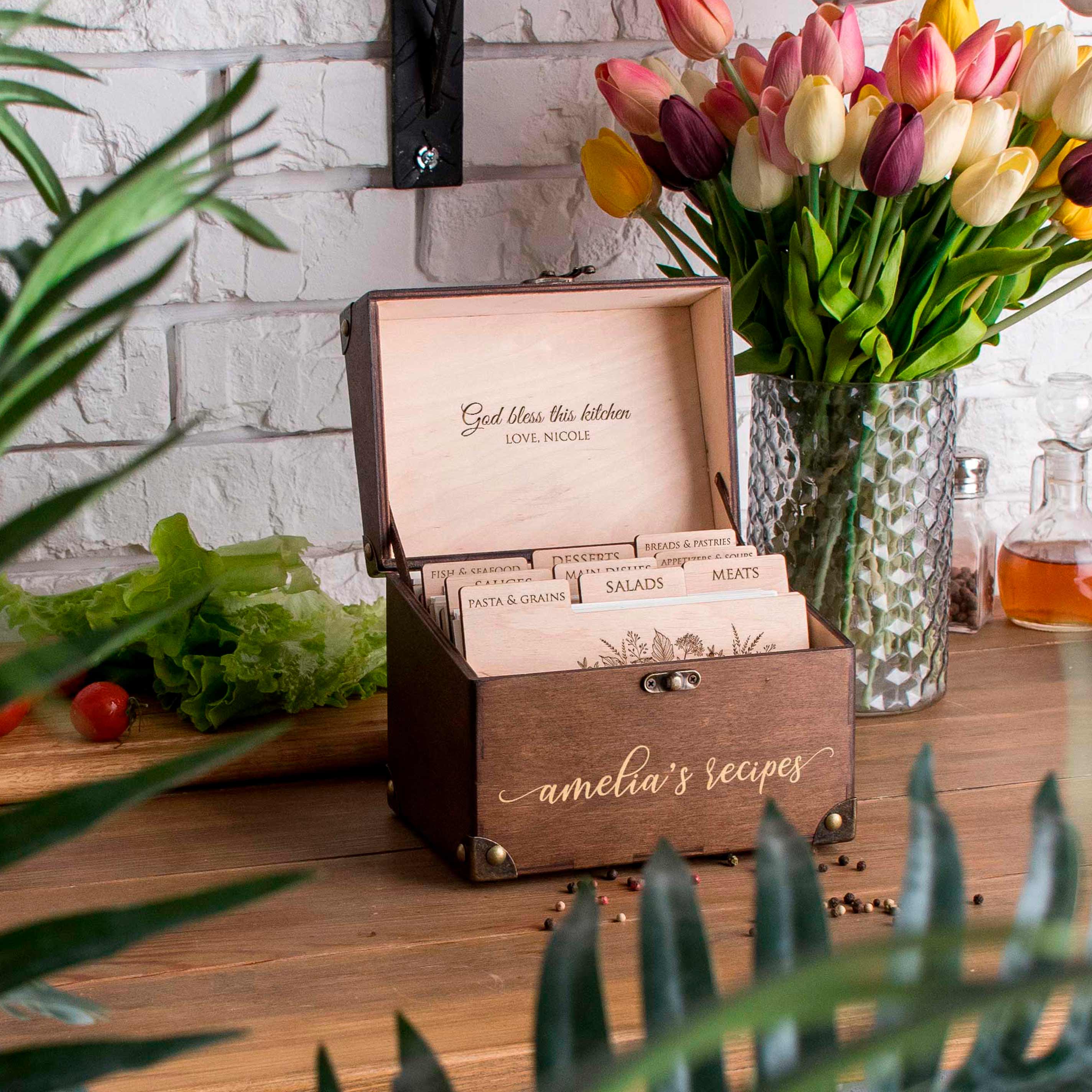 Personalized Recipe Box - Mothers Day Gift for Grandma