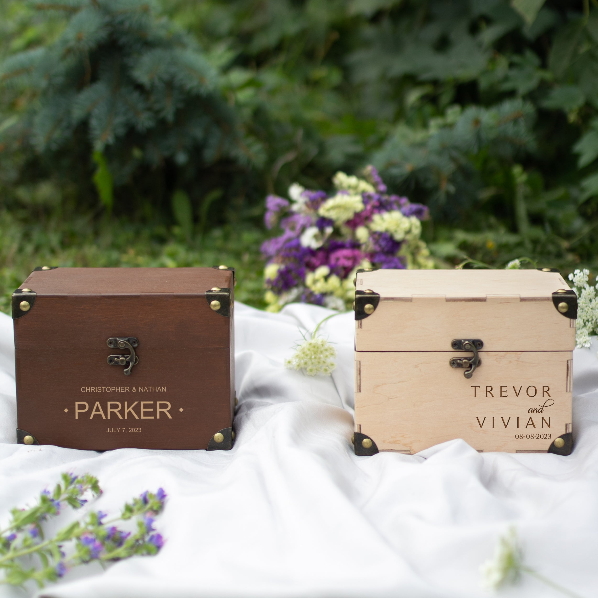 Alternative Wedding Guest Book - Wedding Memory & Advice Box with Lock