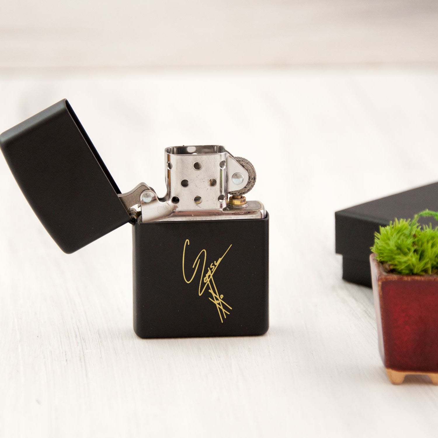 Custom ZIPPO Lighter - Handwritten Gift