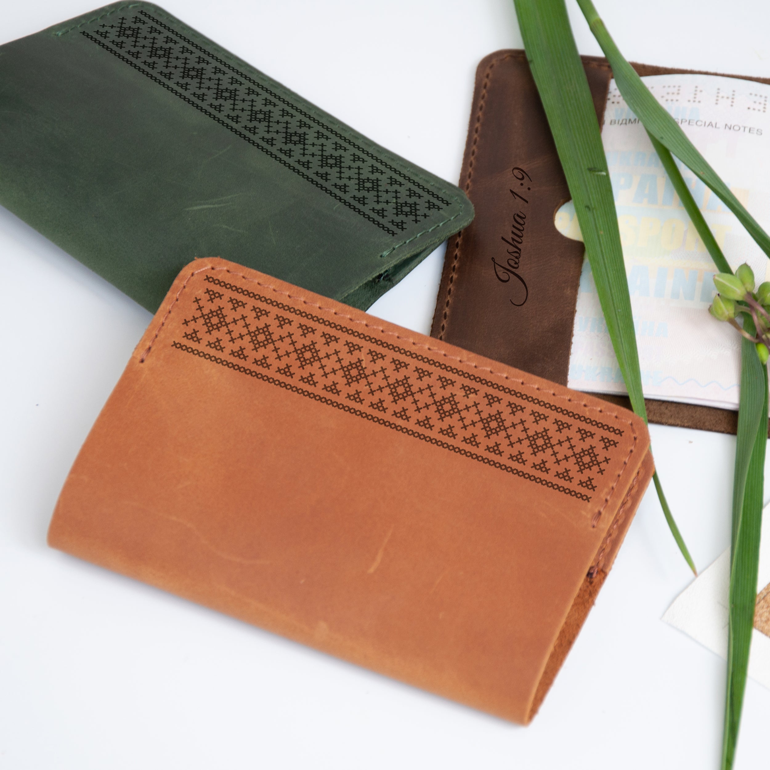 Leather Passport Holder - Wanderlust Gifts for Travelers with Ukrainian Ornamets