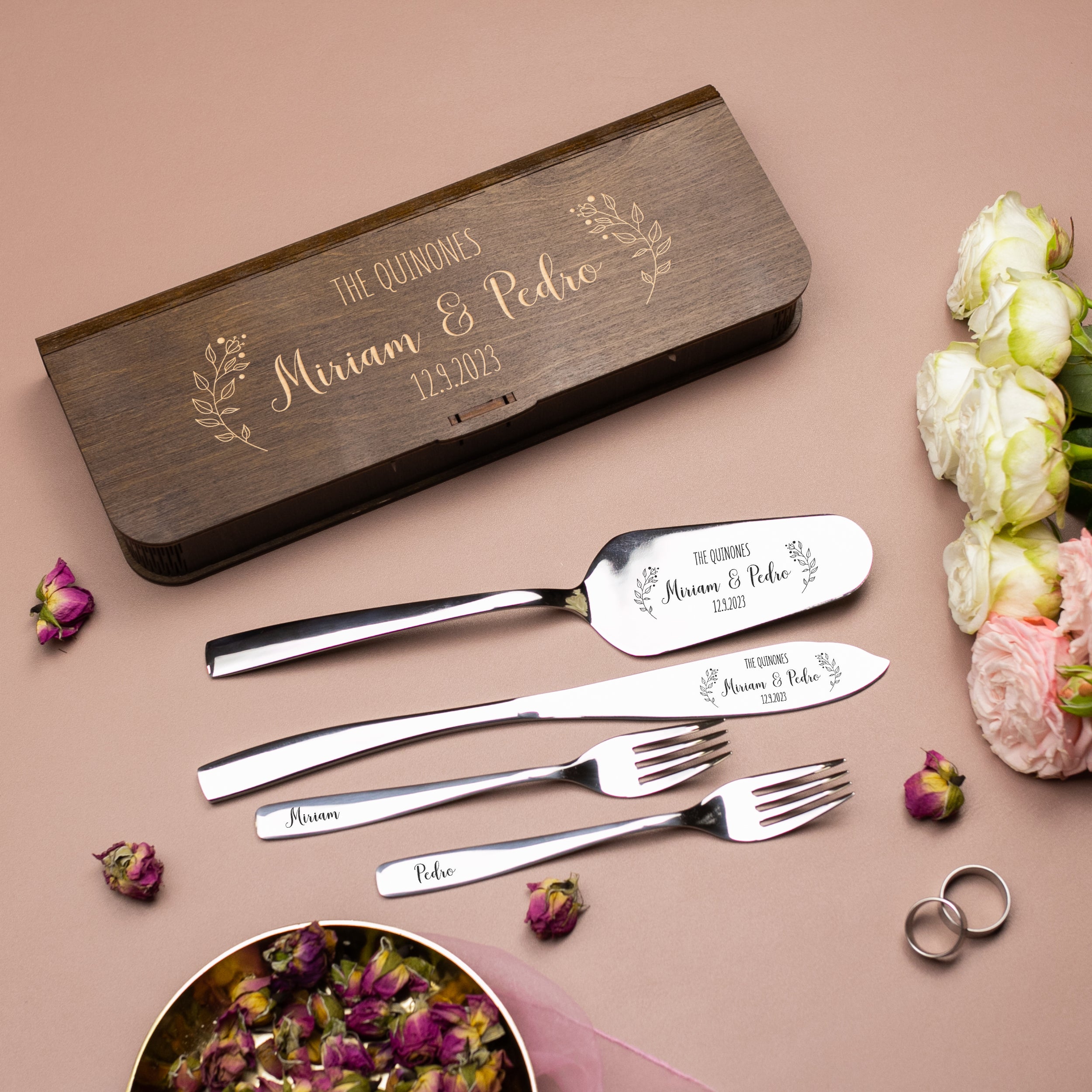 Wedding Cake Server Set and Cake forks - Engagement Gift for Couple