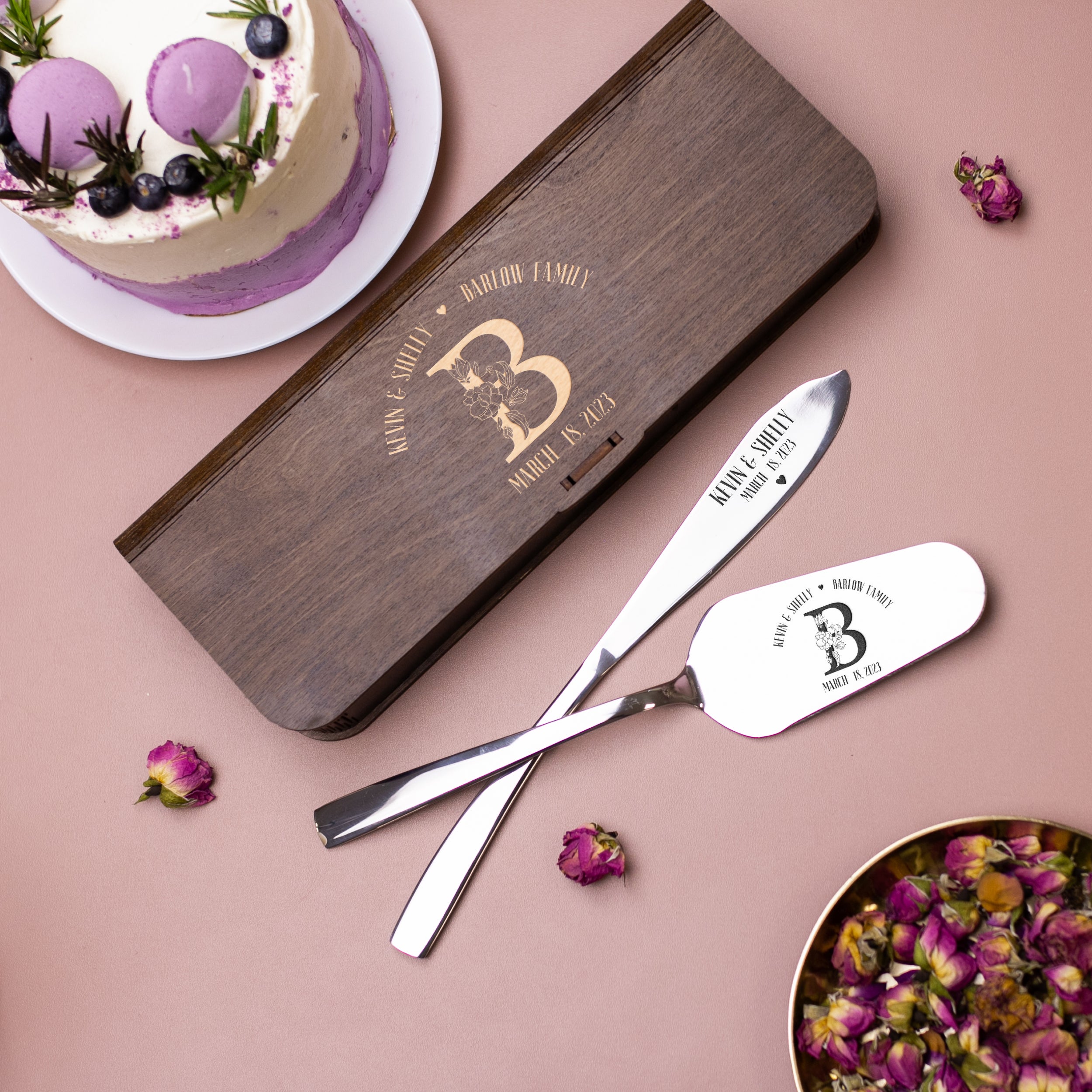 Personalized Cake Server Set - Anniversary Gift for Couple