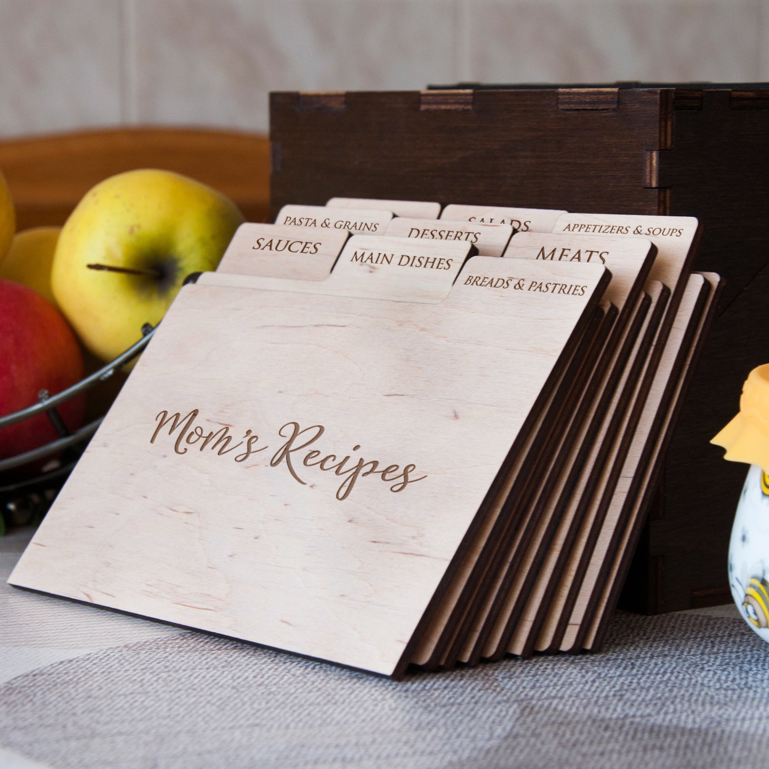 Personalized Recipe Box with Wooden Dividers - Wood Kitchen Decor - Gift for Mom