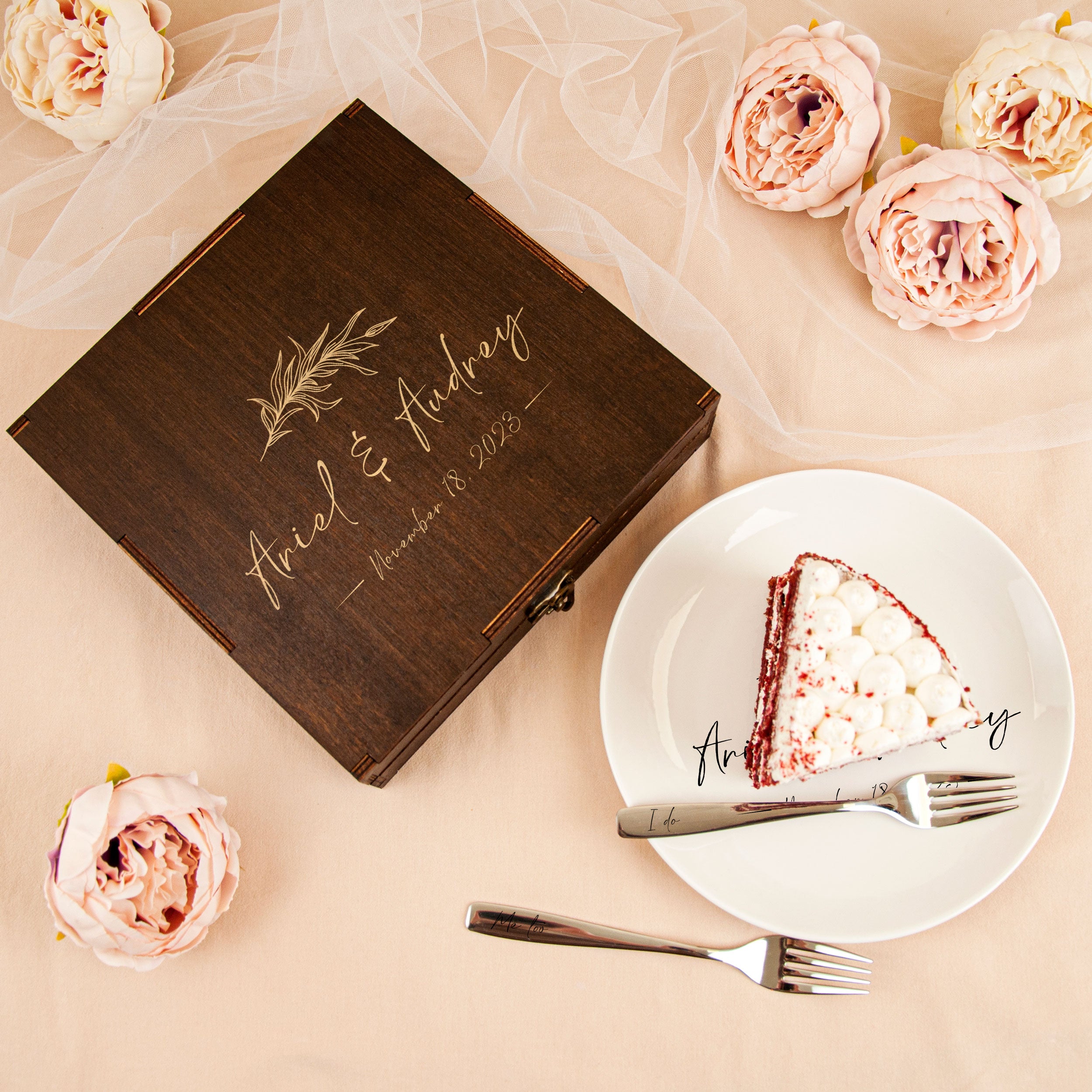 Wedding Cake Plate & Engraved Forks - Bridal Shower Gift for Bride to Be