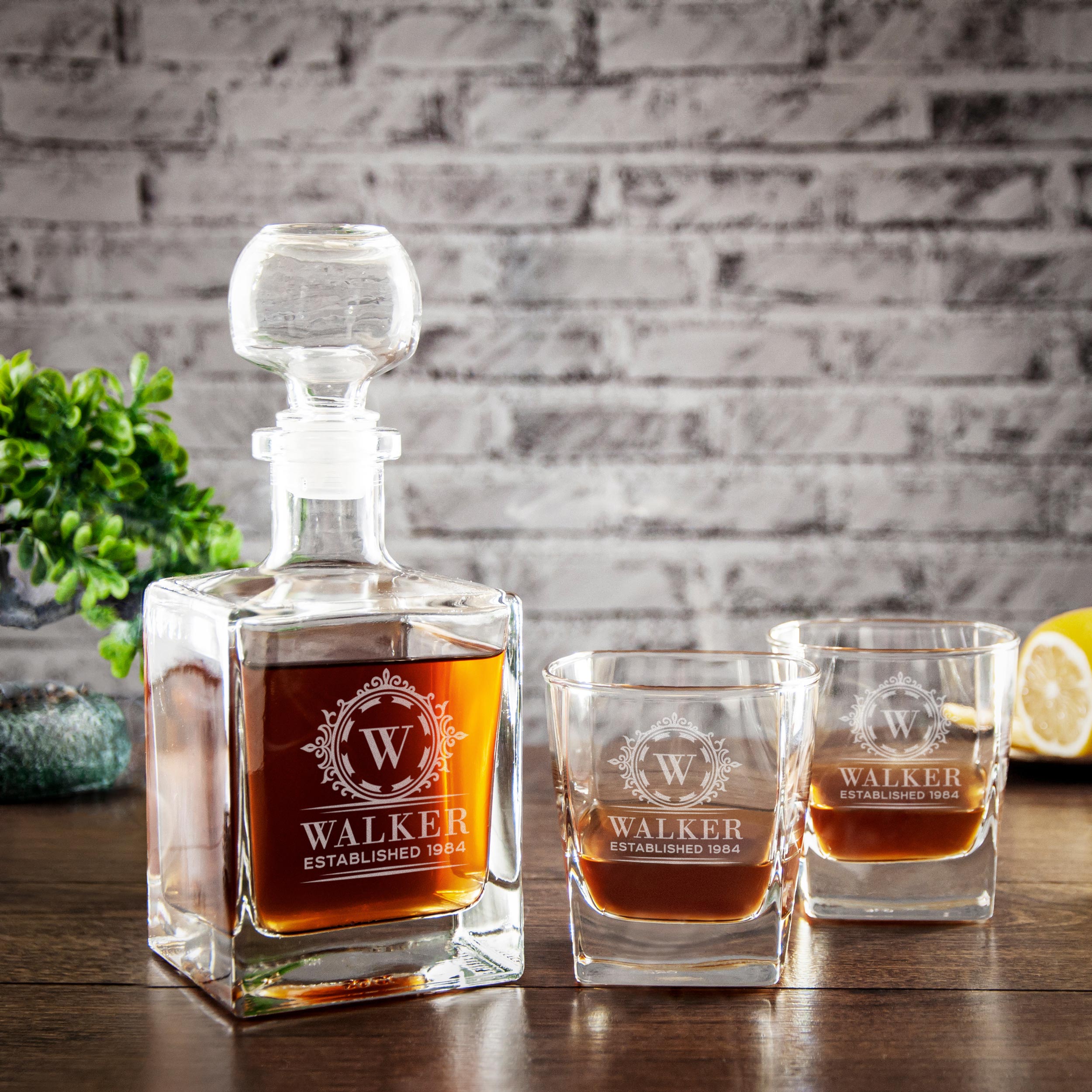 Personalized Gift for Dad - Whiskey Decanter Set for Groomsmen