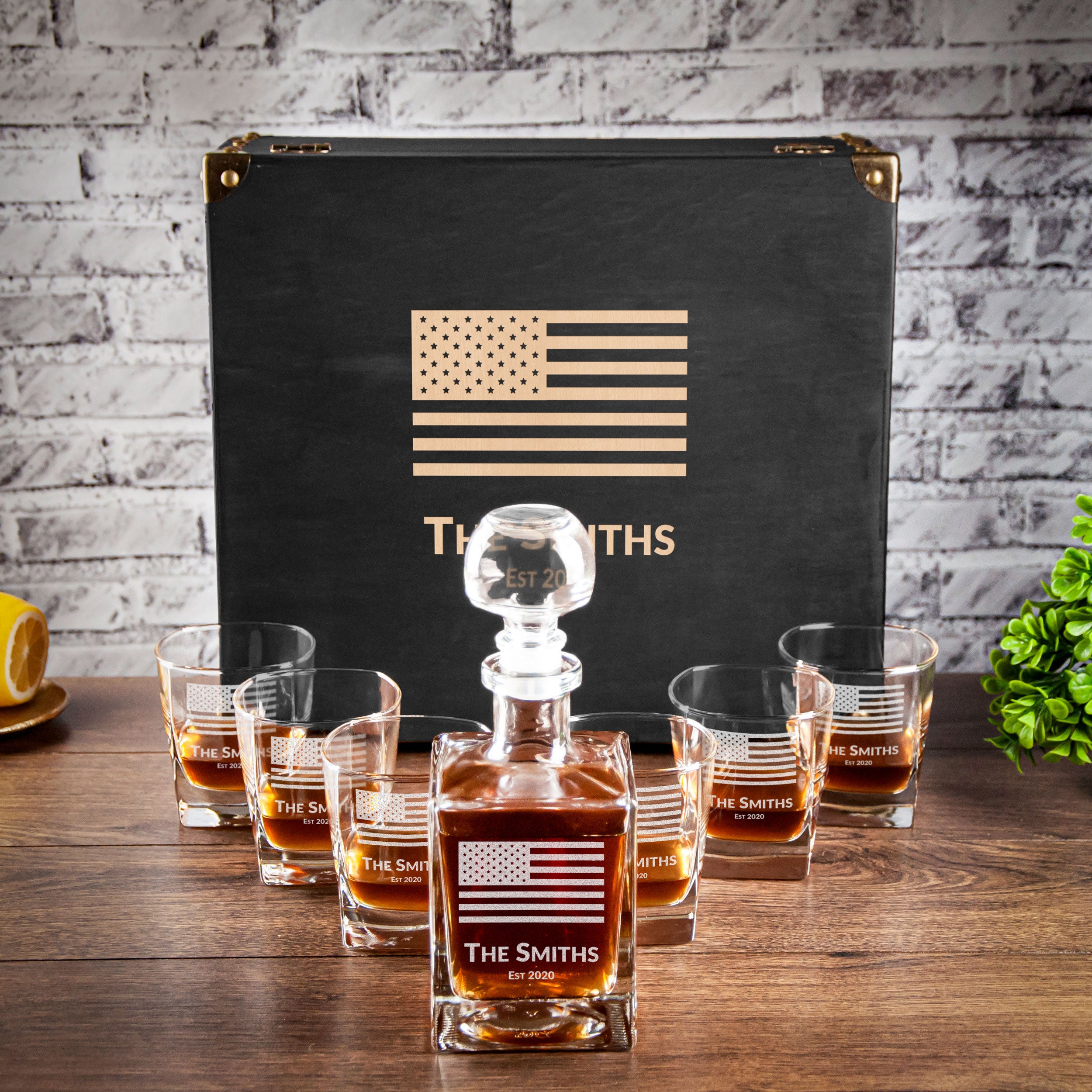 Etched Decanter Set with USA Flag - Christmas Family Gifts