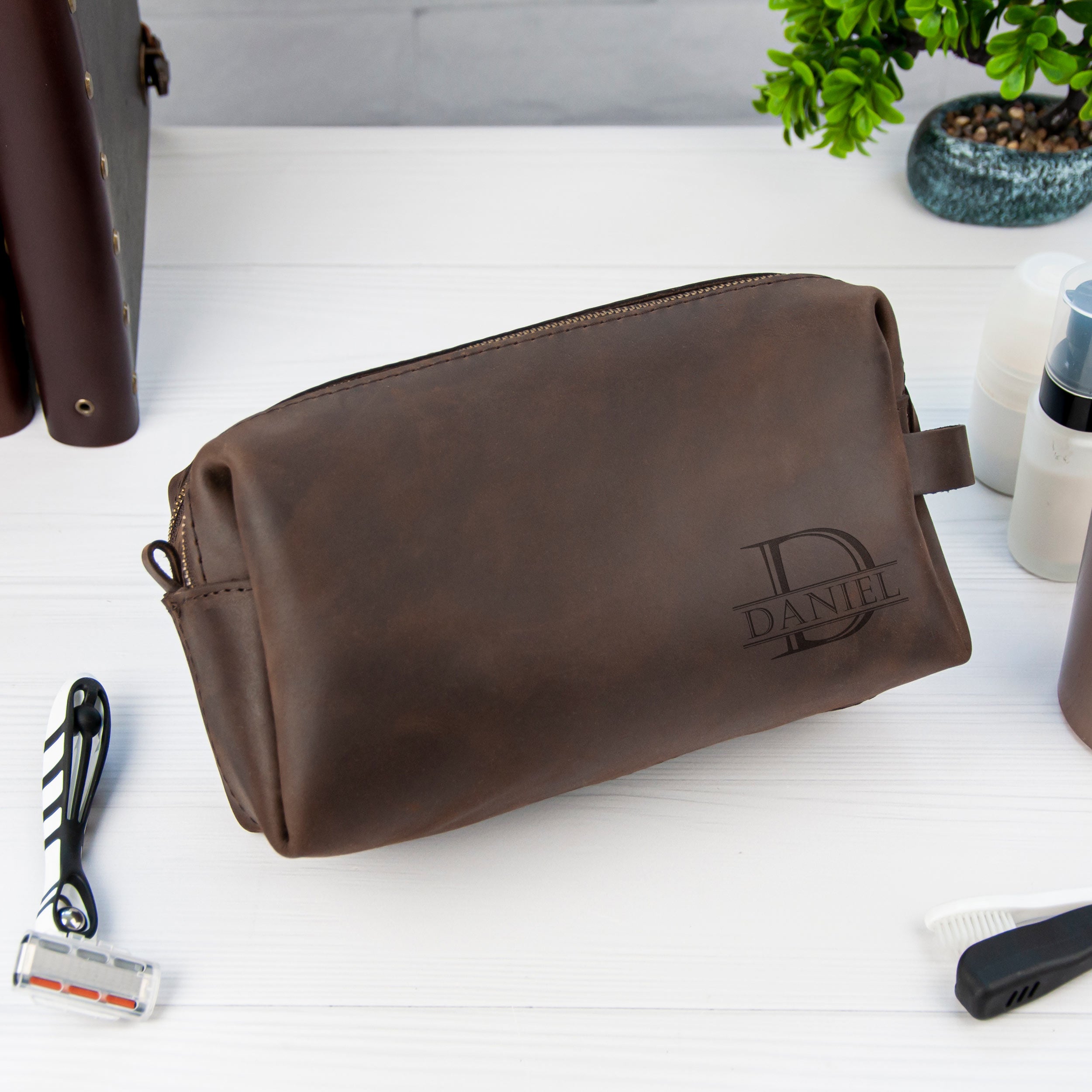 Custom Men’s Leather Dopp Kit – Groomsmen Gift or Travel Bag
