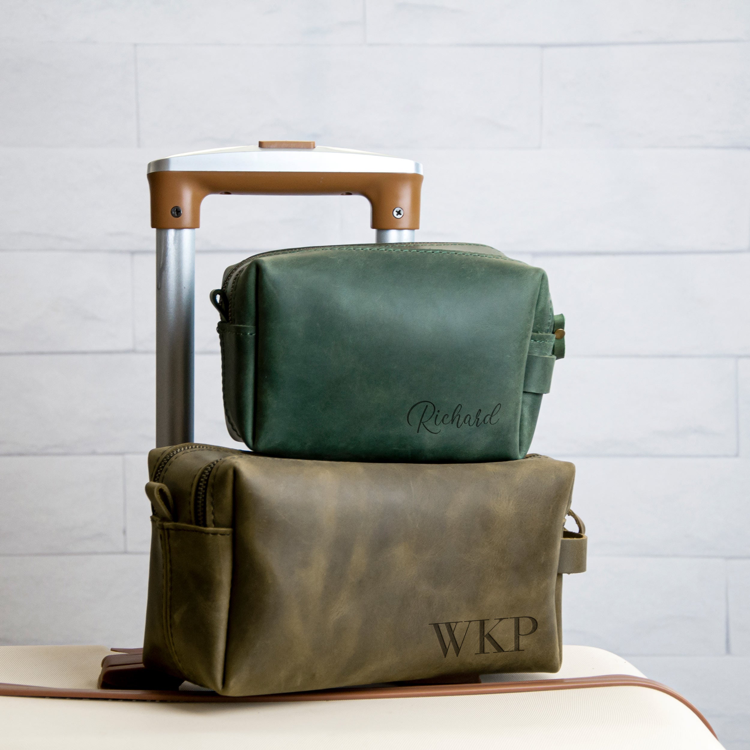 Groomsmen Toiletry Bag – Personalized Leather Dopp Kit for Wedding Gift