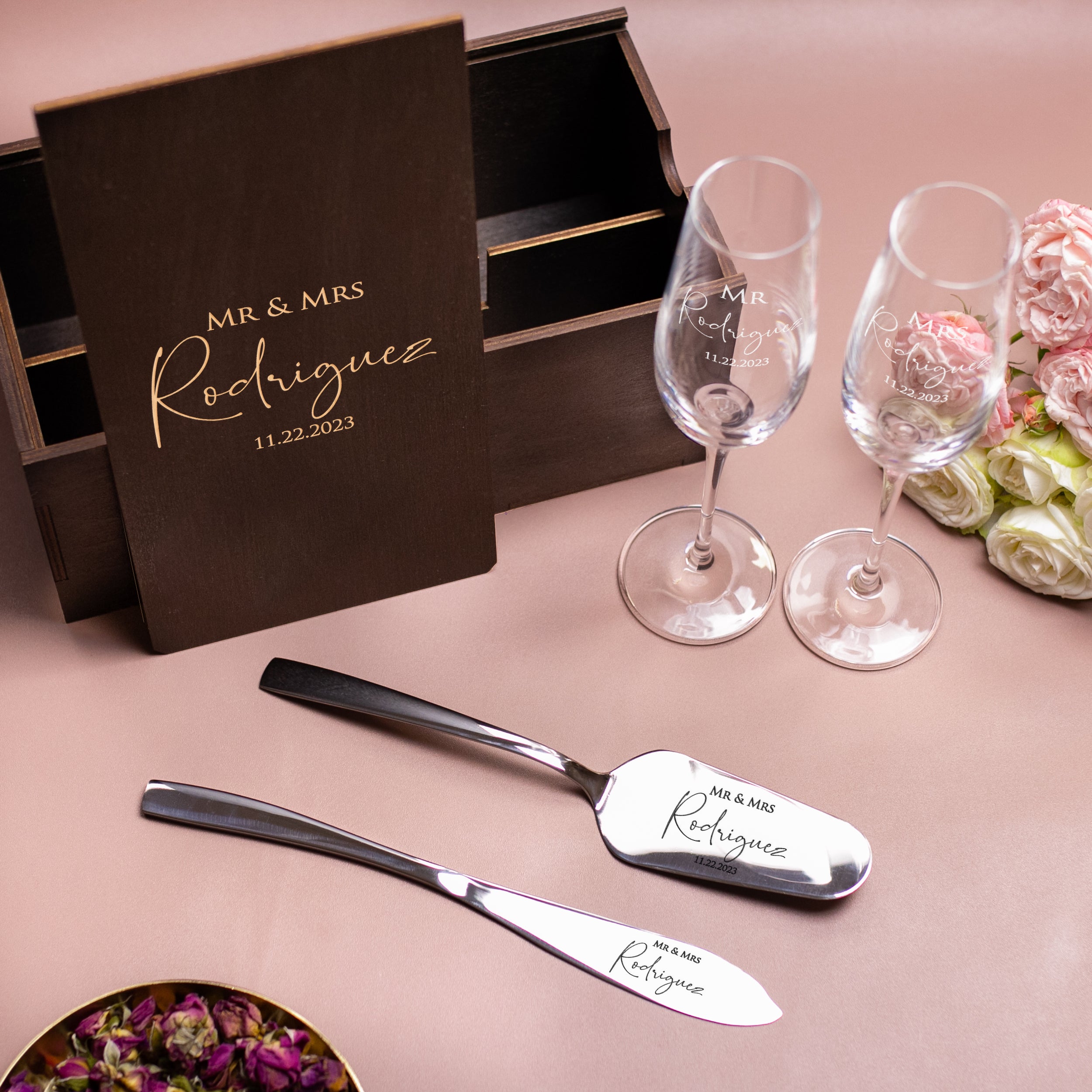 Champagne Toasting Glasses and Engraved cake Server and Knife