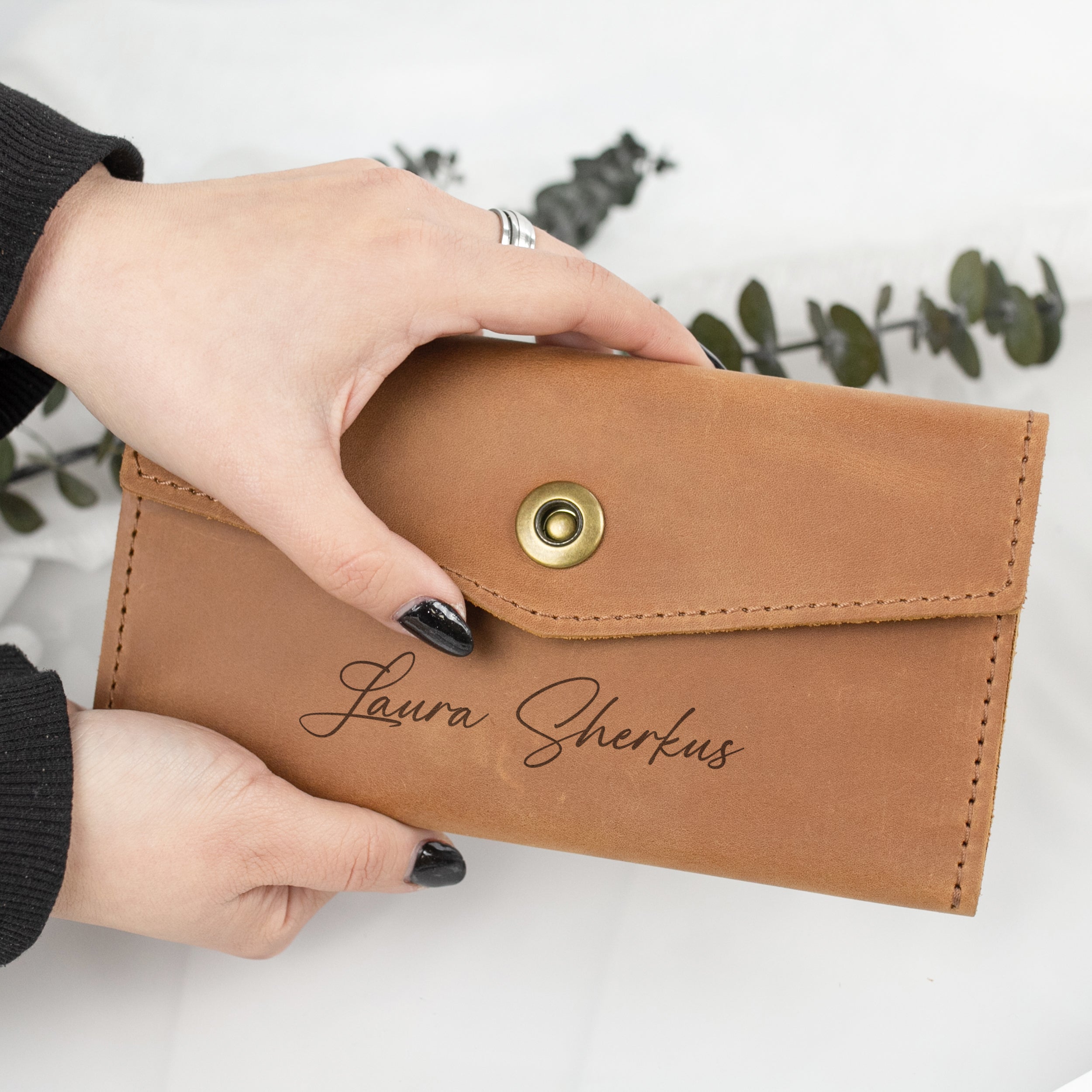 Engraved Wallet for Women - Mothers Day Gift