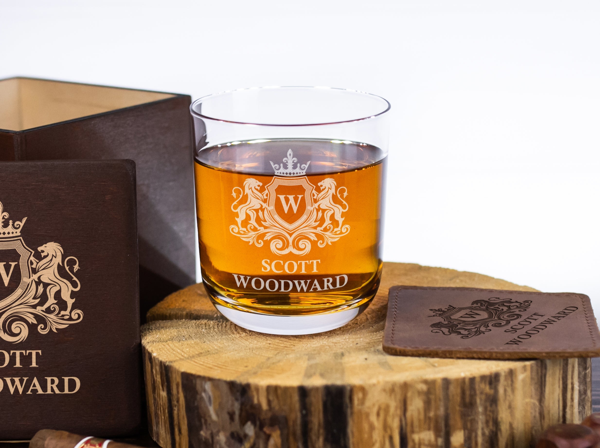 Customized Whiskey Glass in Wooden Box - Christmas Gift for Dad