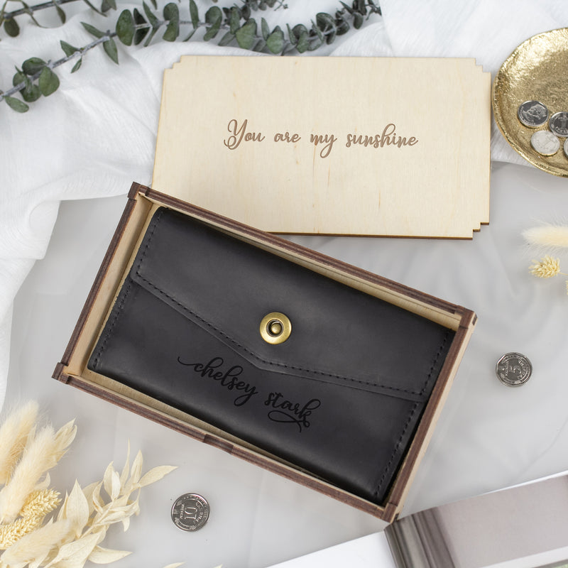 Engraved Wallet for Women - Mothers Day Gift