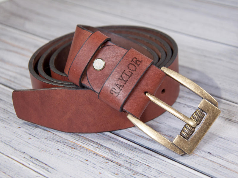 Leather belt with engraving - Personalized mens gift