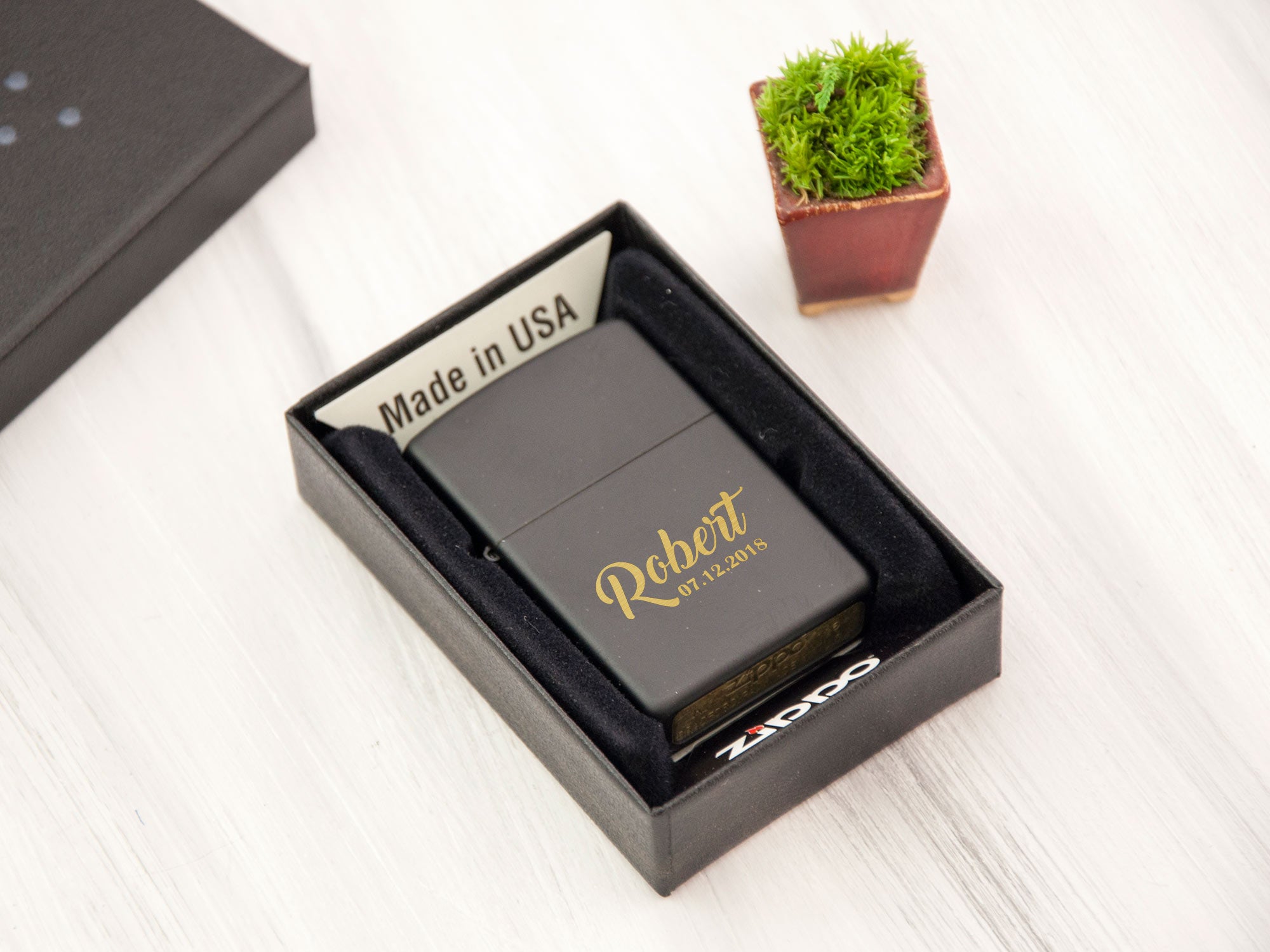 Personalized Zippo Lighter - Groomsmen Gift