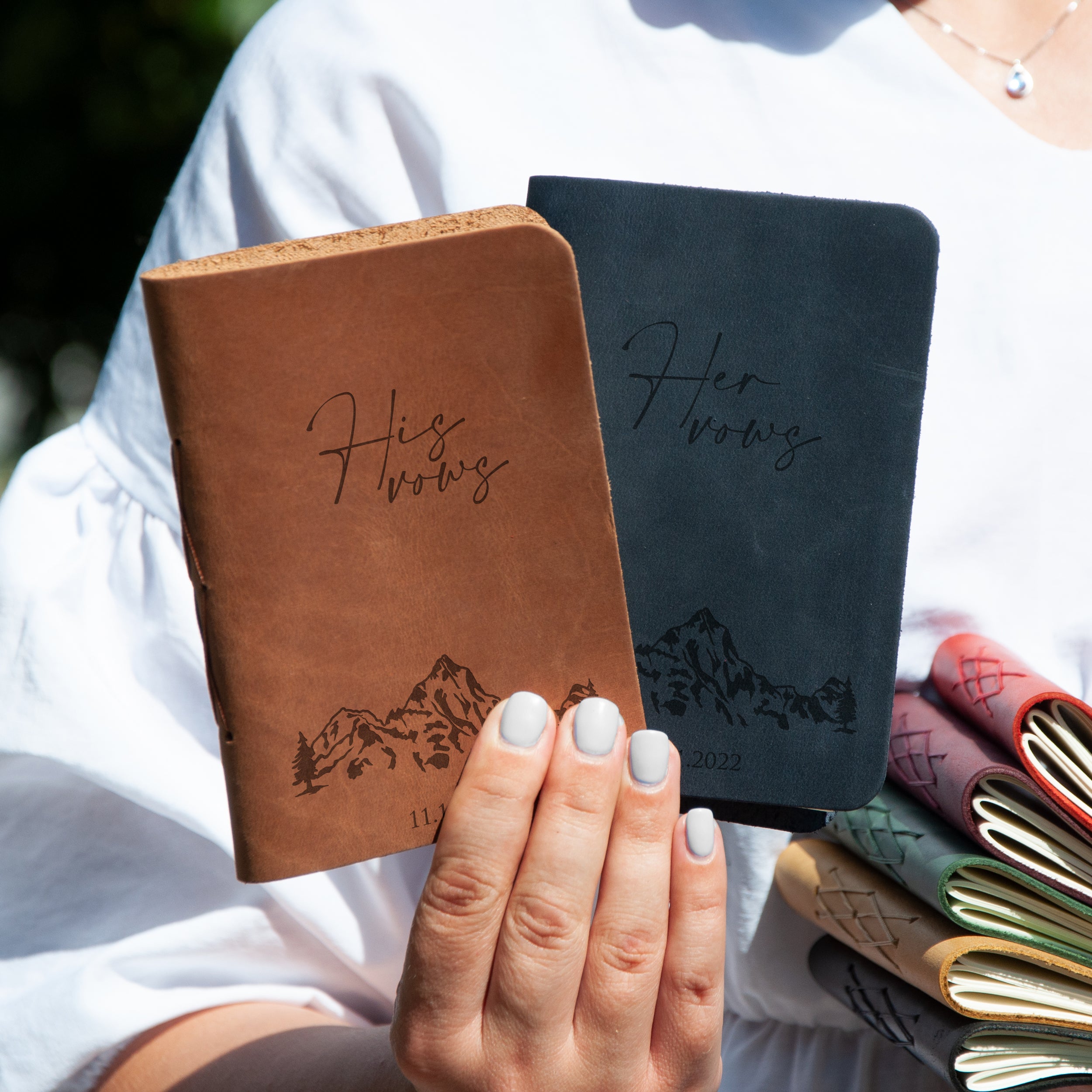 Mr & Mrs Leather Vow Books - Wedding Vows in Travel Theme