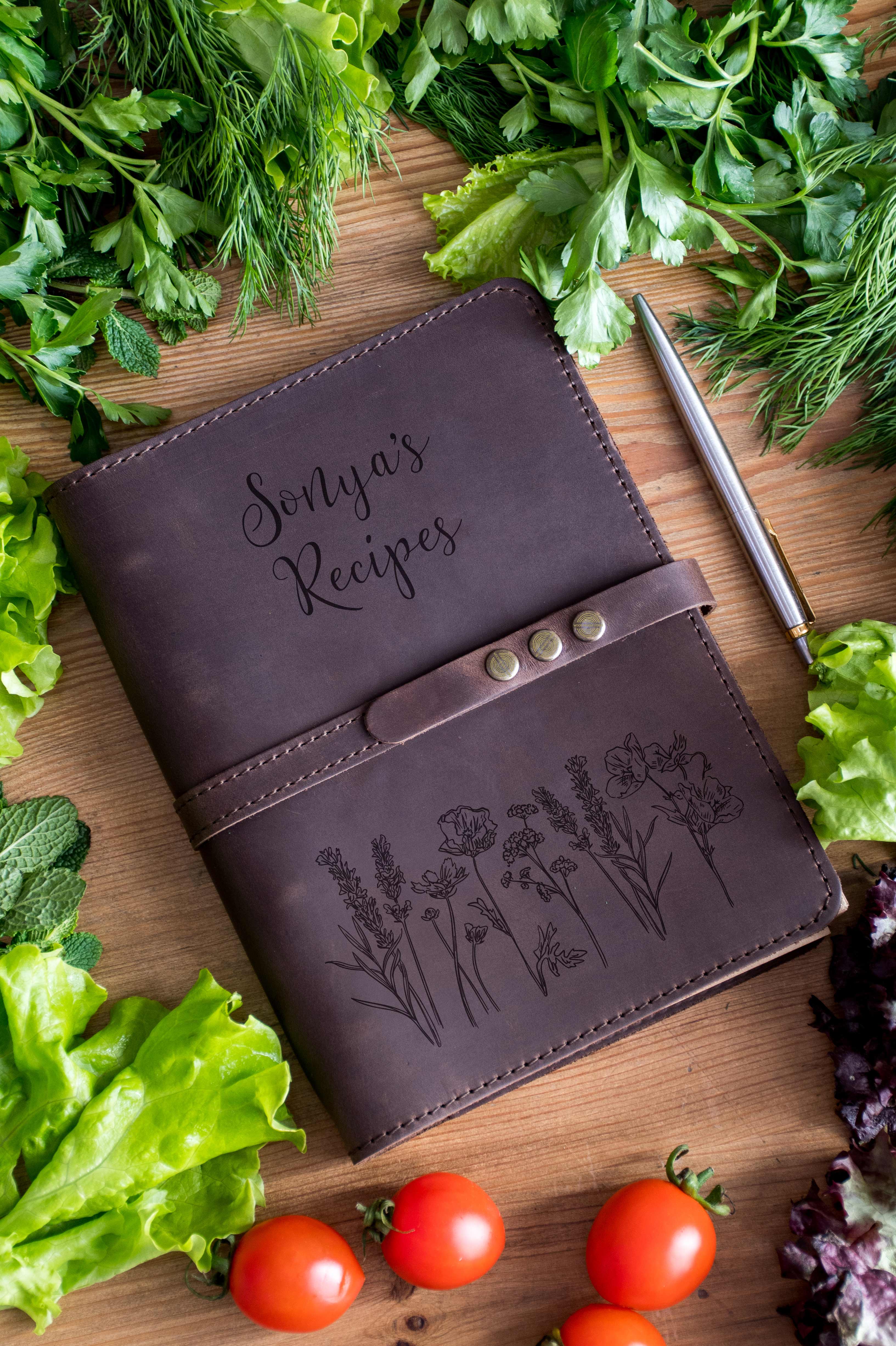 Leather Recipe Book with Flowers - Personalized Mothers Day Gift