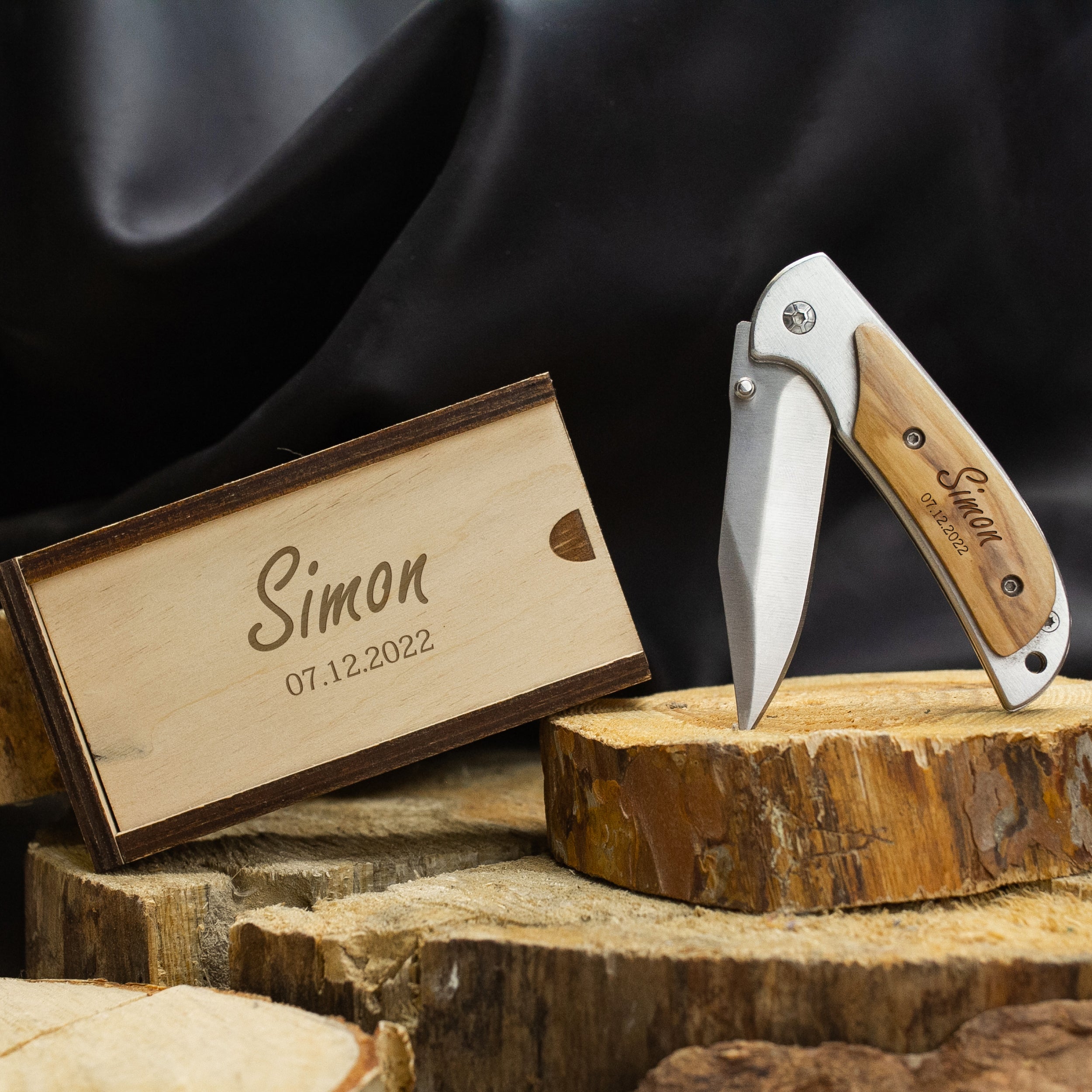 Engraved Pocket Knife - Groomsmen Gifts