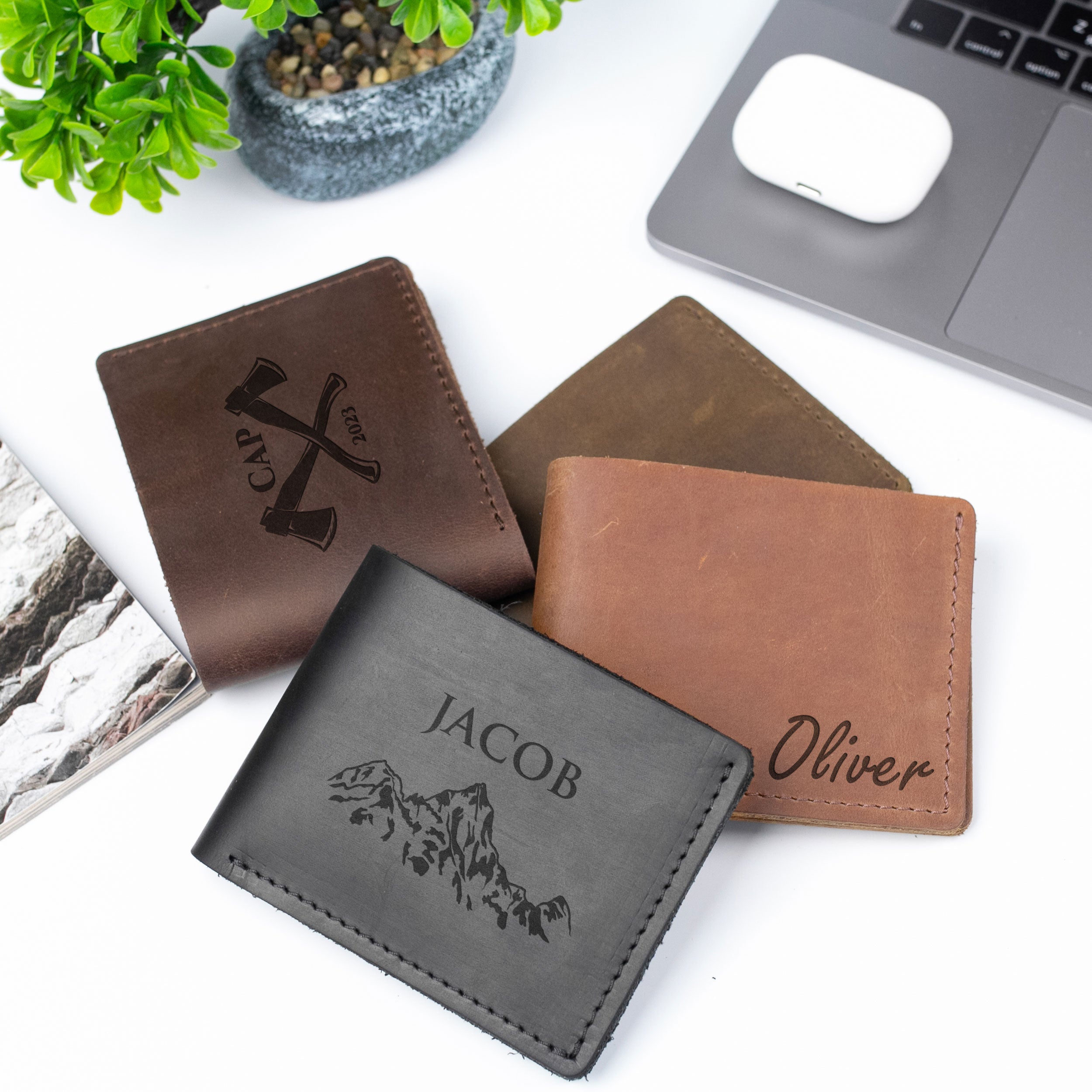 Personalized Mens Bifold Leather Wallet