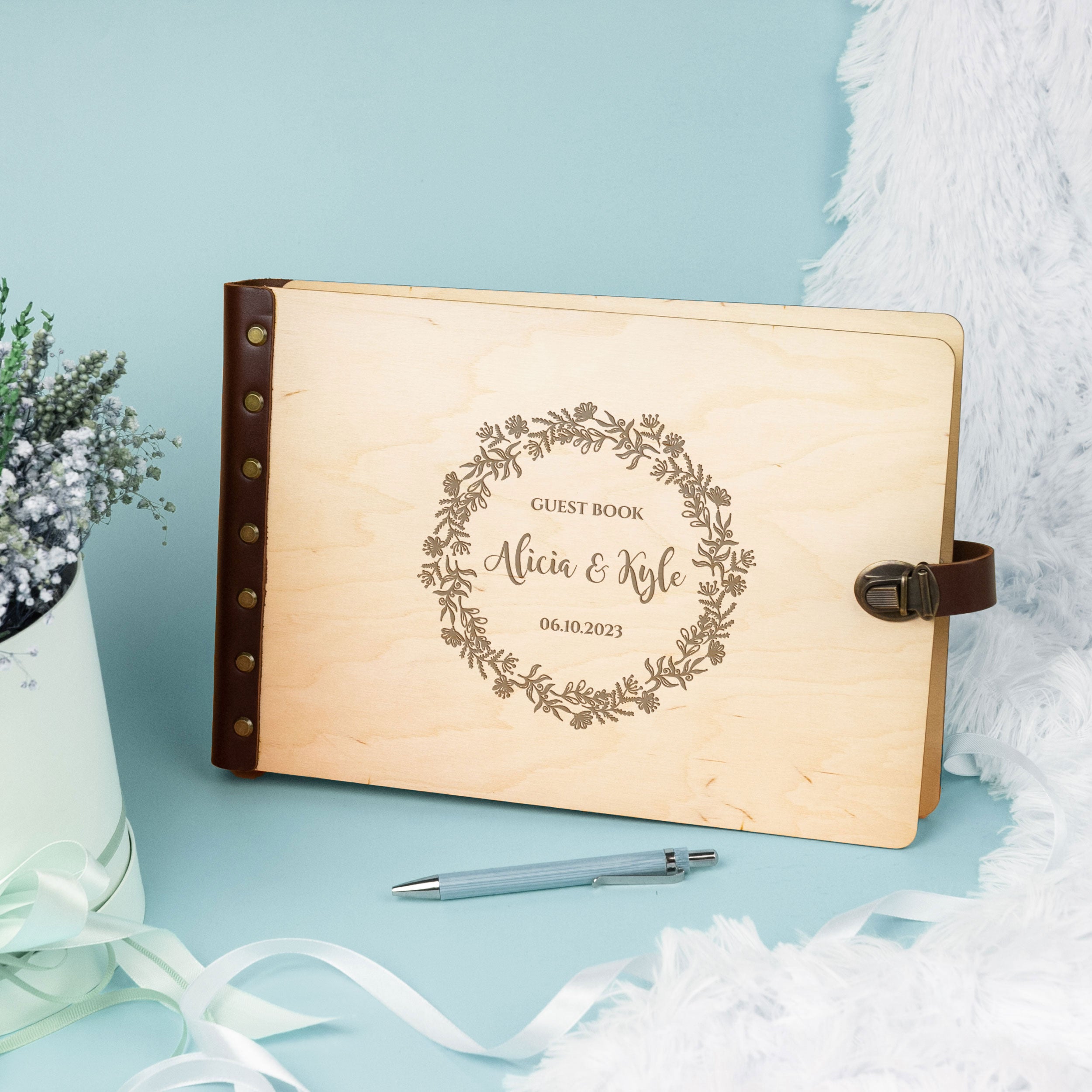 Wreath Wedding Guestbook - Custom Guest Book