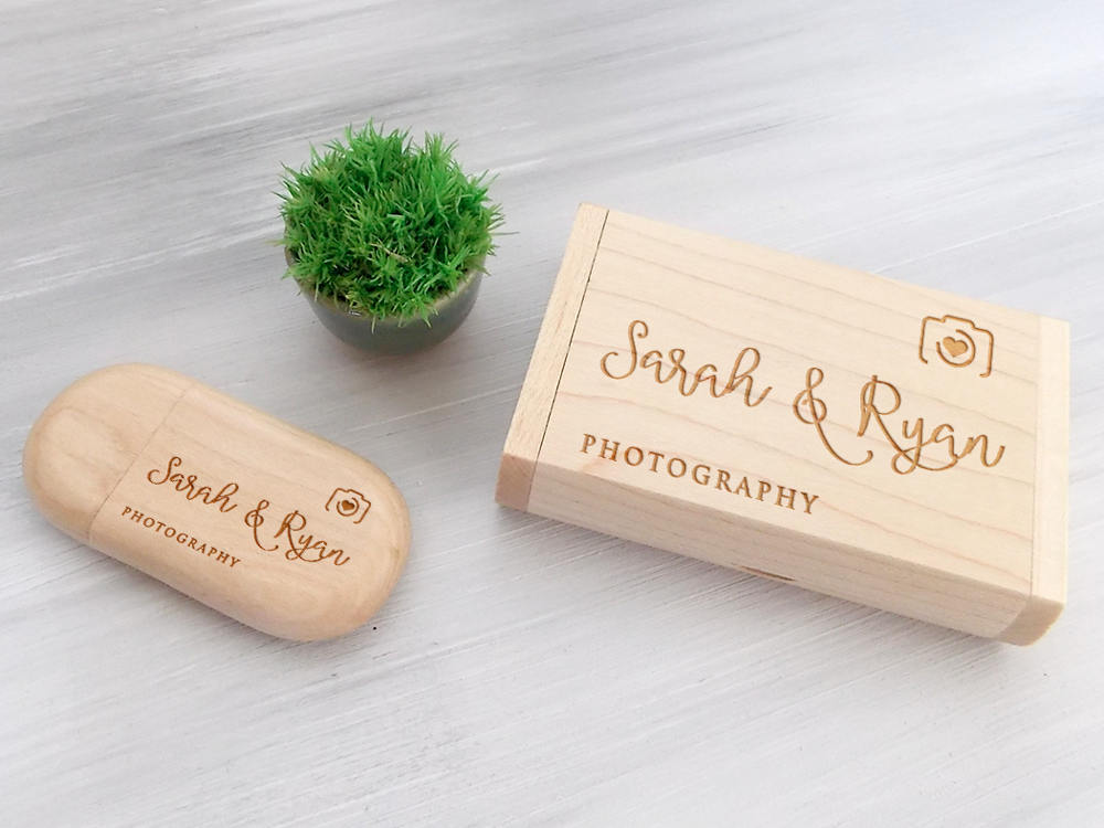 Wood 16-64 Gb USB Flash Drive, Valentines Gift, Wooden Wedding Favor, Wedding Memory, Gift for Couple, 5th Anniversary Gift Photographer USB