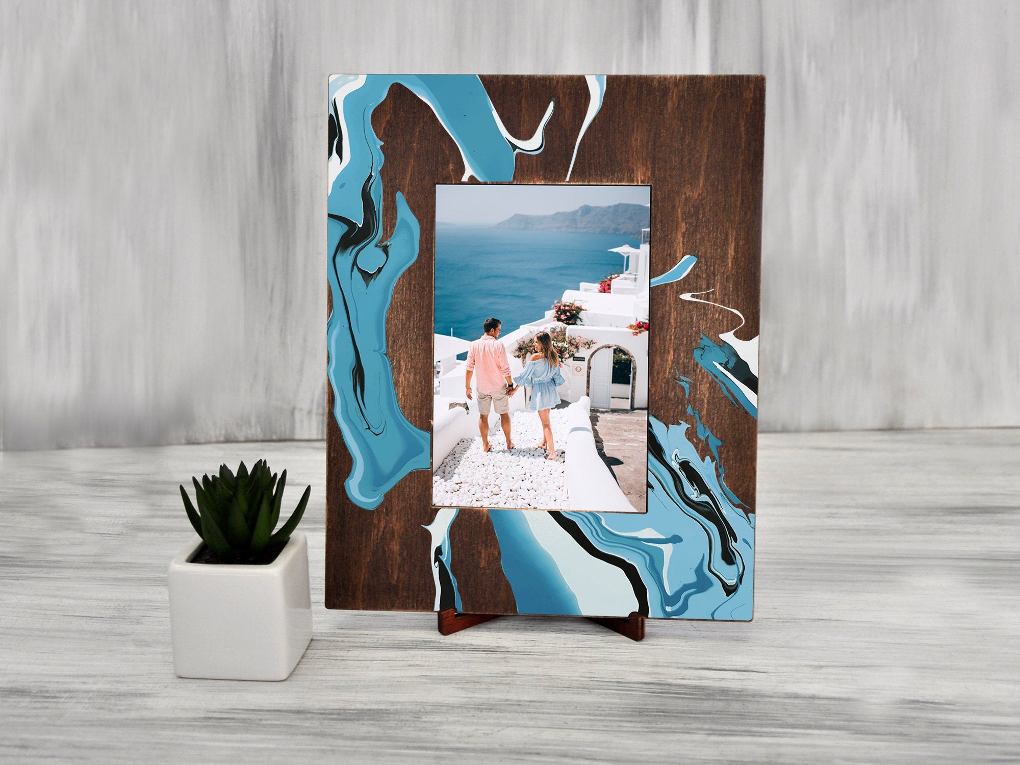 Wedding Photo Frame with Abstract Painting in Sea Style