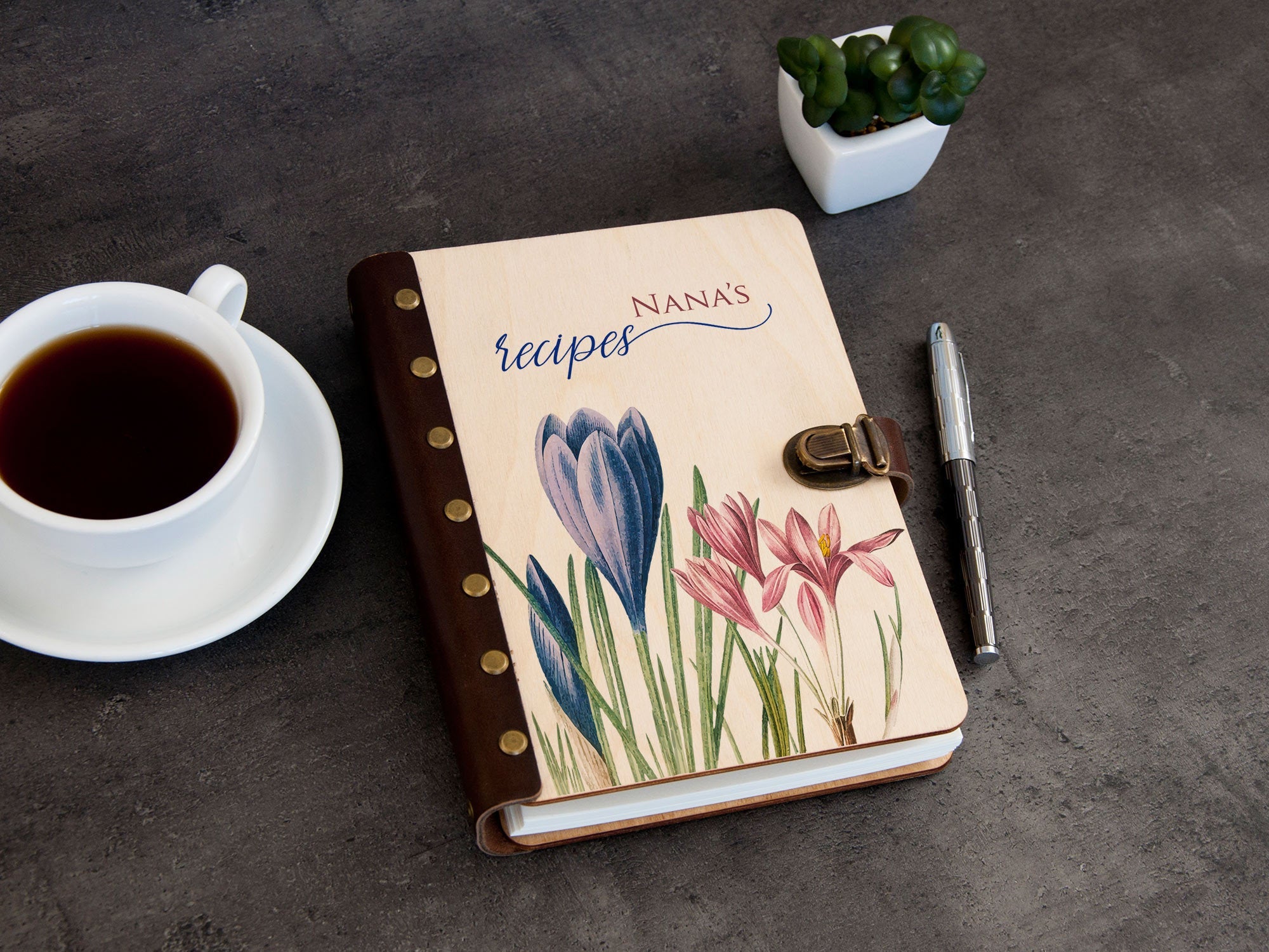 Customized Recipe Binder - Wooden Cookbook with Crocus Flower