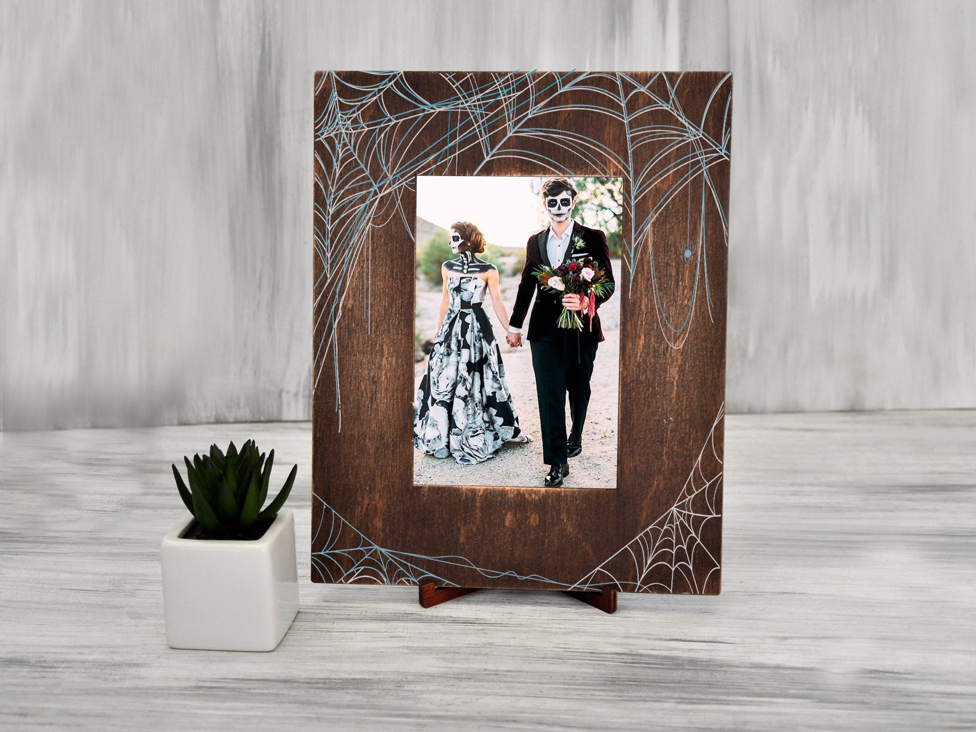 Halloween Picture Frame with Spider Web Pattern