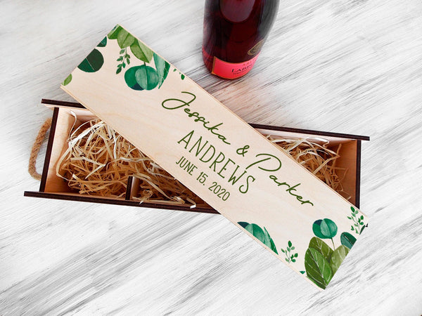 Personalized Wedding Wine Box - Anniversary Gift for Couple
