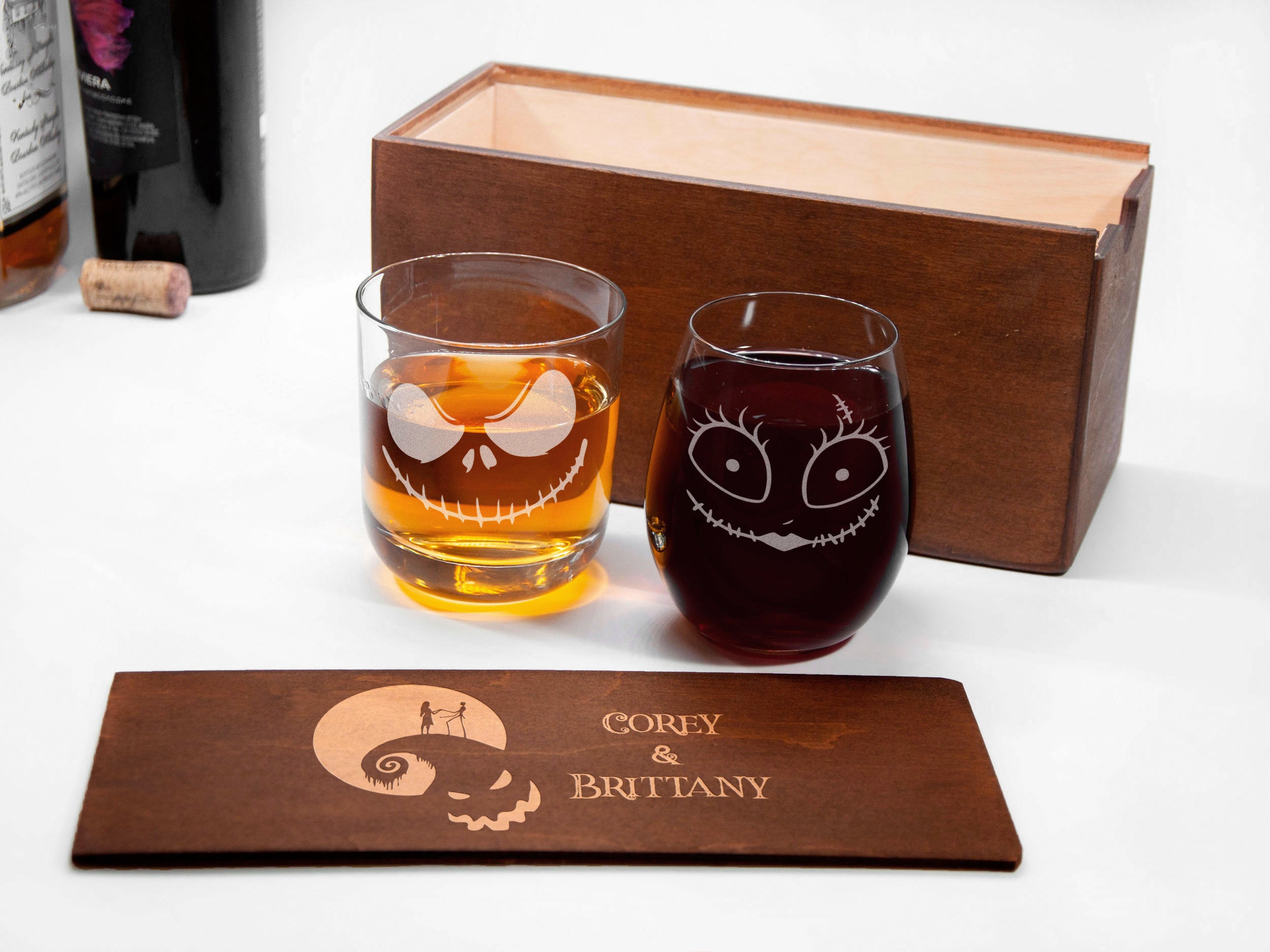 Halloween Wedding Toasting Glasses - Mr and Mrs Wedding Gifts