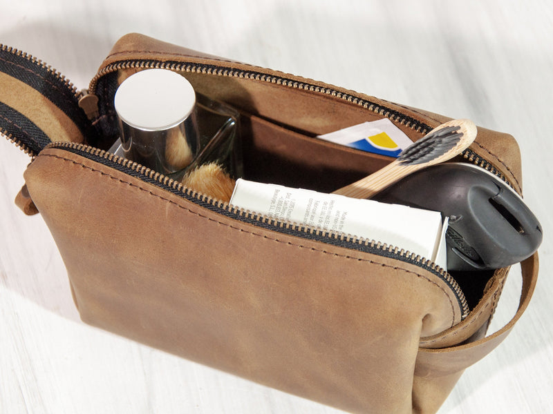 Personalized Leather Shaving Kit - Travel Bag for Men