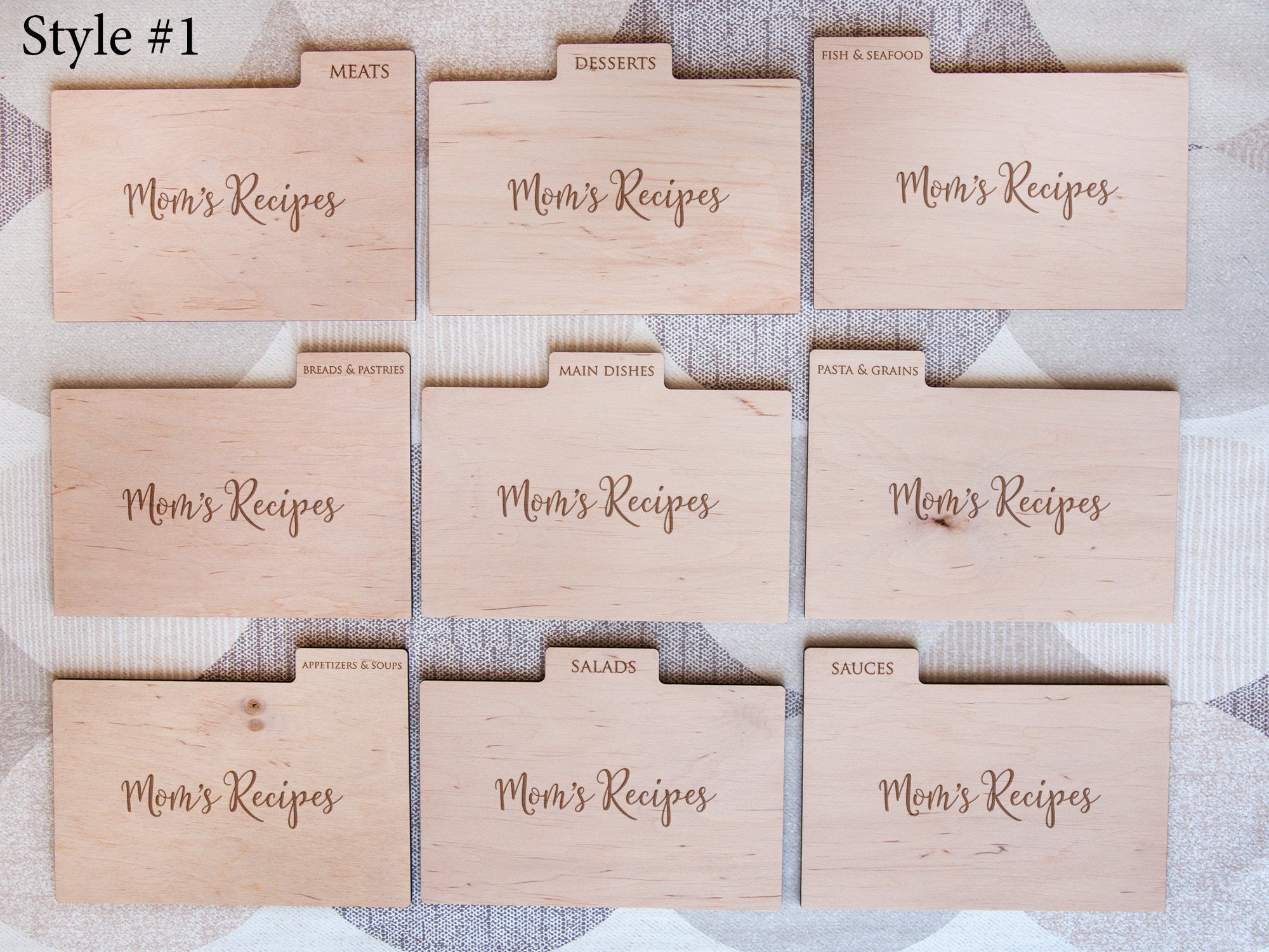 Personalized Recipe Box with Wooden Dividers - Wood Kitchen Decor - Gift for Mom