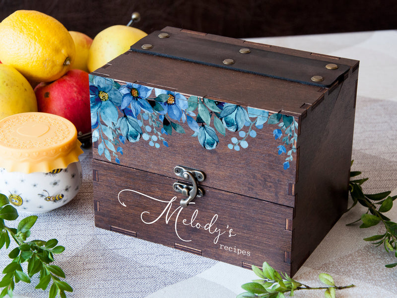Personalized Recipe Box with Floral Dividers - Christmas Gift for Mom
